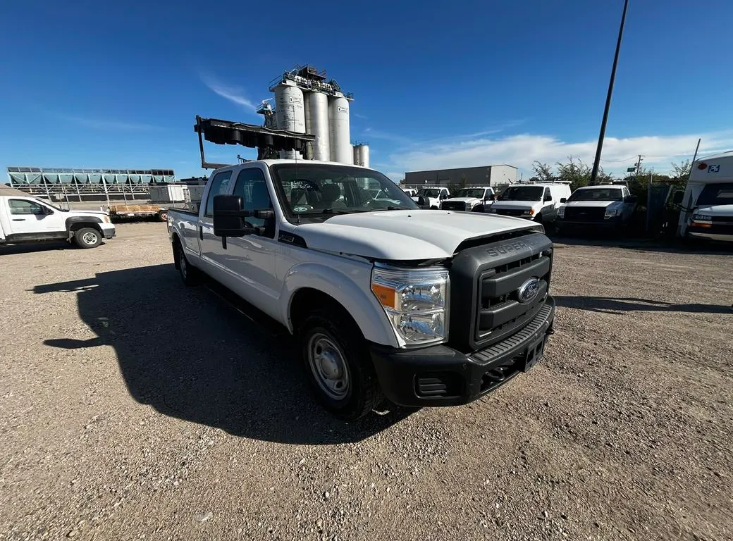 2014 Ford F250 Crewcab Truck