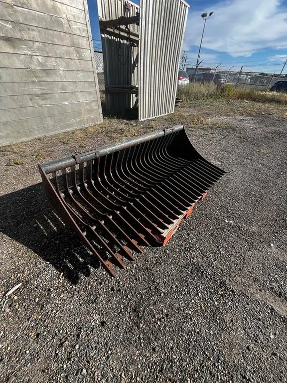 2015 82" Bobcat Rock Bucket
