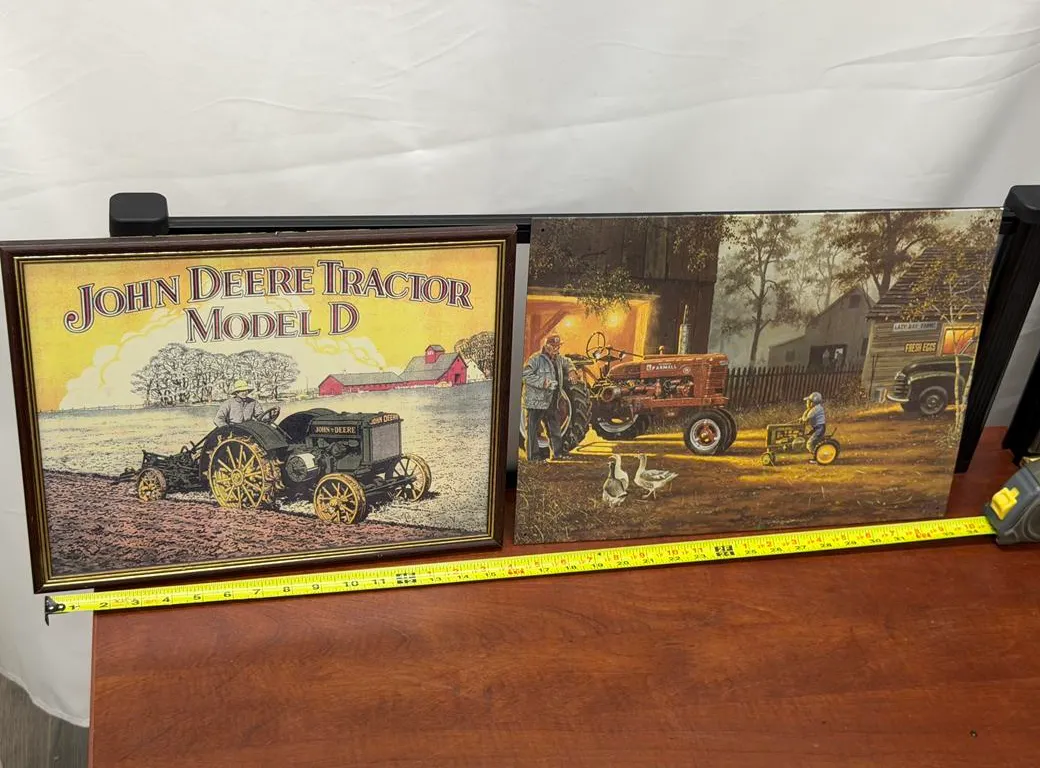 (2) John Deere Model D & Lazy Day Farms Pictures