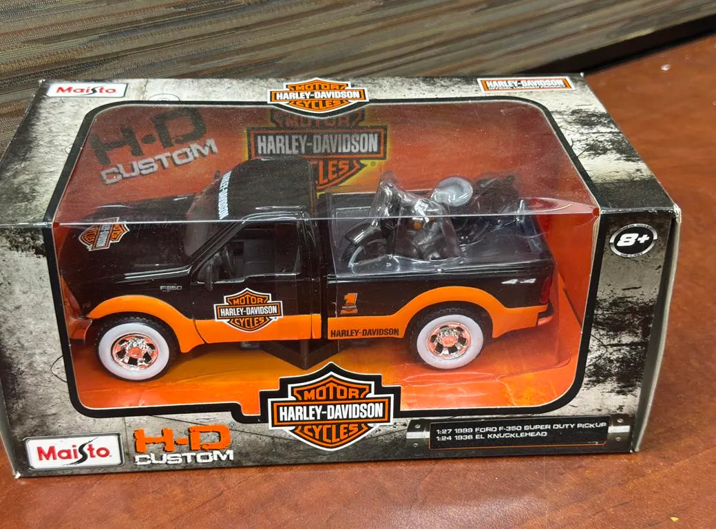 Harley D 1999 Ford F350 Tr (1/27), 1936 Knuckled - 1/24