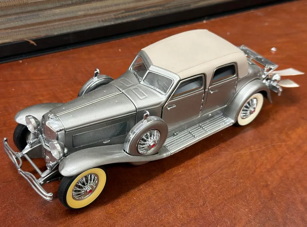 1933 Duesenberg SJ Twenty Grand Car - Frank Mint - 1/24
