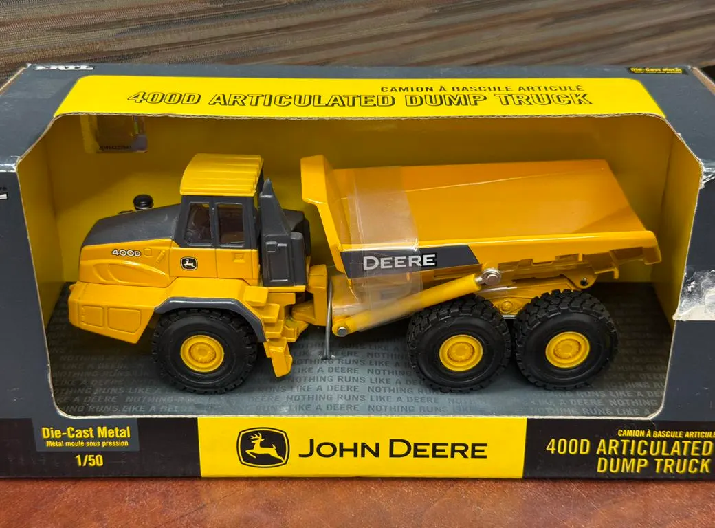 John Deere 400D Articulated Dump Truck - 1/50