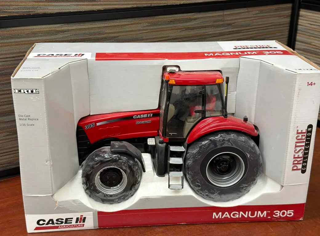 Case IH Magnum 305 Tractor - 1/16