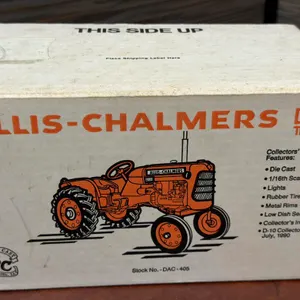 Allis-Chalmers D10 Tractor - 1/16