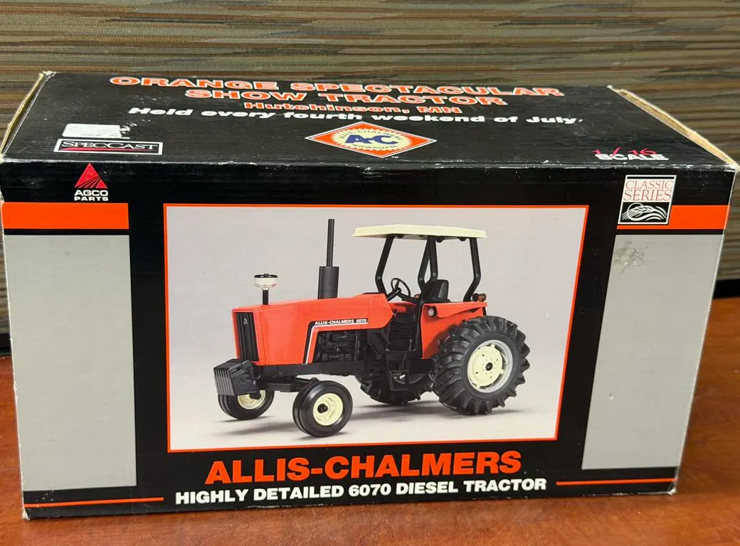 Allis-Chalmers 6070 Diesel Tractor - 1/16