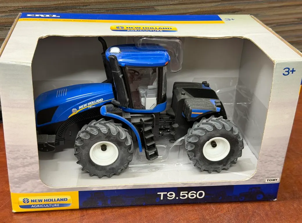 New Holland T9.560 Tractor - 1/32