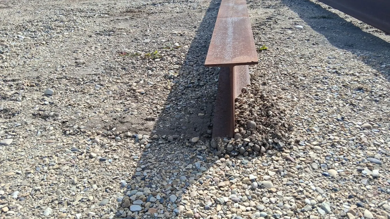 1- 6 1/2"x12 1/4" I Beam 25FT Long