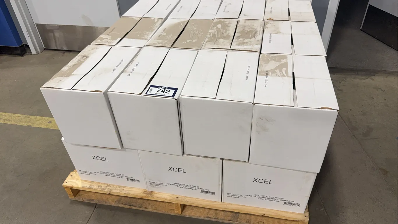 Pallet of (30) Cases of XCEL Synthetic GL-5 75W-90 Gear Oil