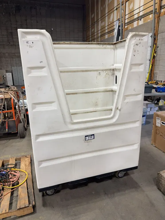 R&B Wire 48cuft. Bulk Transport Truck Model S4S