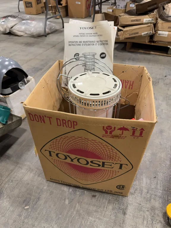 Toyoset CTA-1E Portable Kerosene Heater