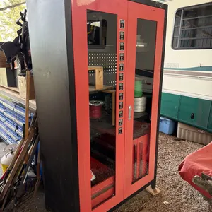High Quality Shop Cabinet