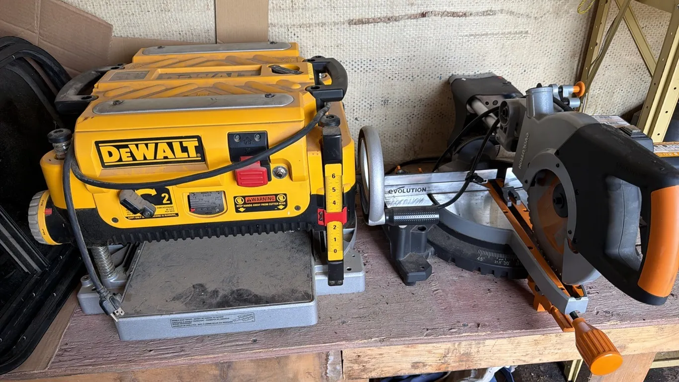 Quality Power Tools including Dewalt Planer, Miter Saws and more