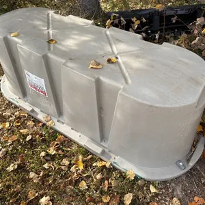 Large Behlin Poly Stock Tank