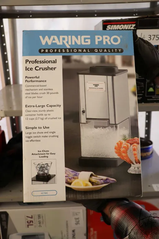 Waring Pro ice crusher
