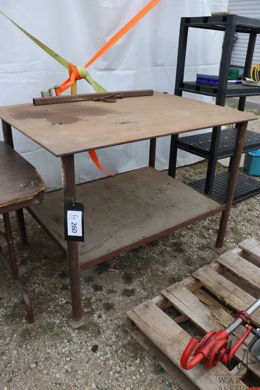 Steel work bench