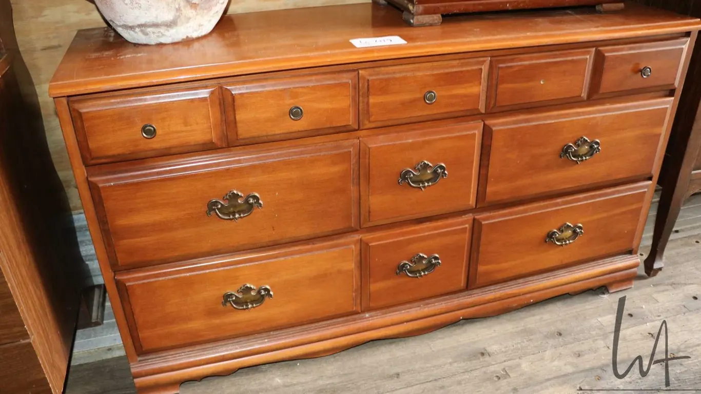Semi contemporary bedroom chest
