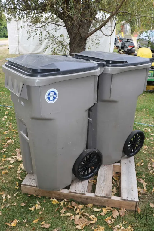 Lot of two rolling garbage cans