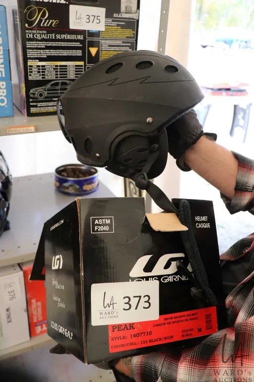 Louis Garner snow sport helmet, size medium