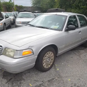 2005 Ford Crown Victoria 4DSD/Police Interceptor