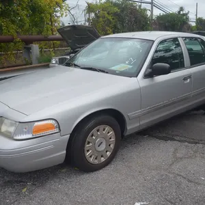 2005 Ford Crown Victoria 4DSD/Police Interceptor