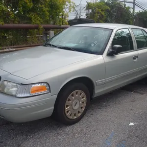 2005 Ford Crown Victoria 4DSD/Police Interceptor