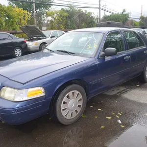 2006 Ford Crown Victoria 4DSD/Police Interceptor