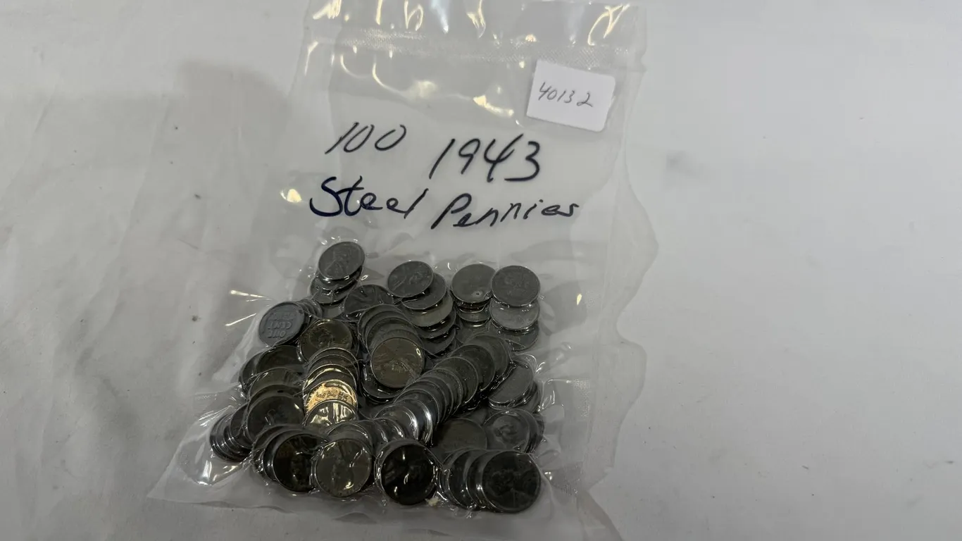 (100) 1943 STEEL PENNIES