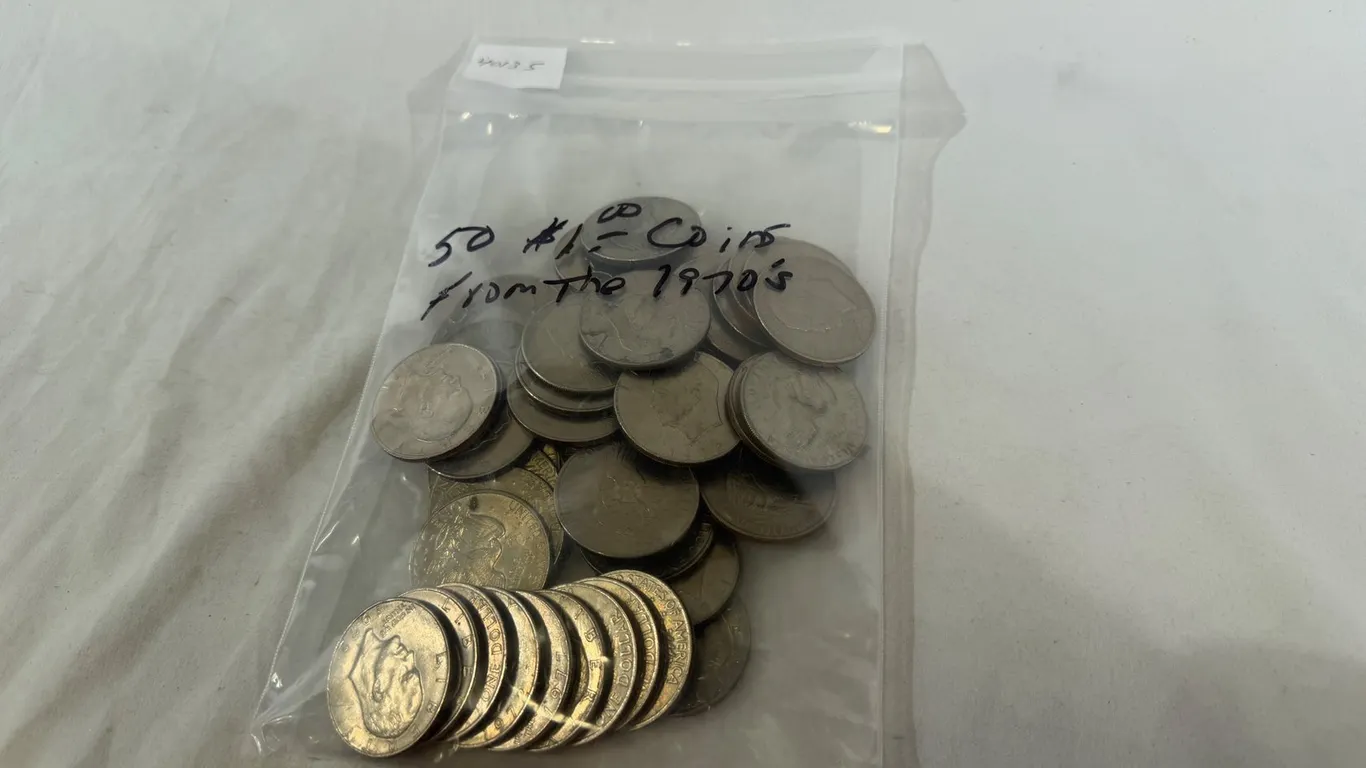 (50) 1970s DOLLAR COINS