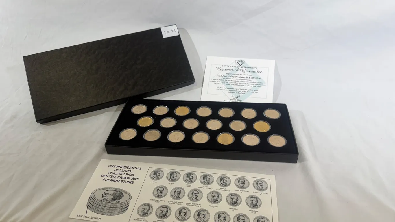 (1) SET OF 2012 PRESIDENTIAL DOLLAR COINS