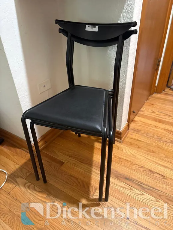 FLY LINE BLACK CHAIR