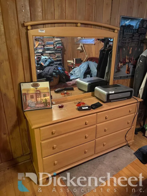 WOOD SIX DRAWER DRESSER WITH MIRROR