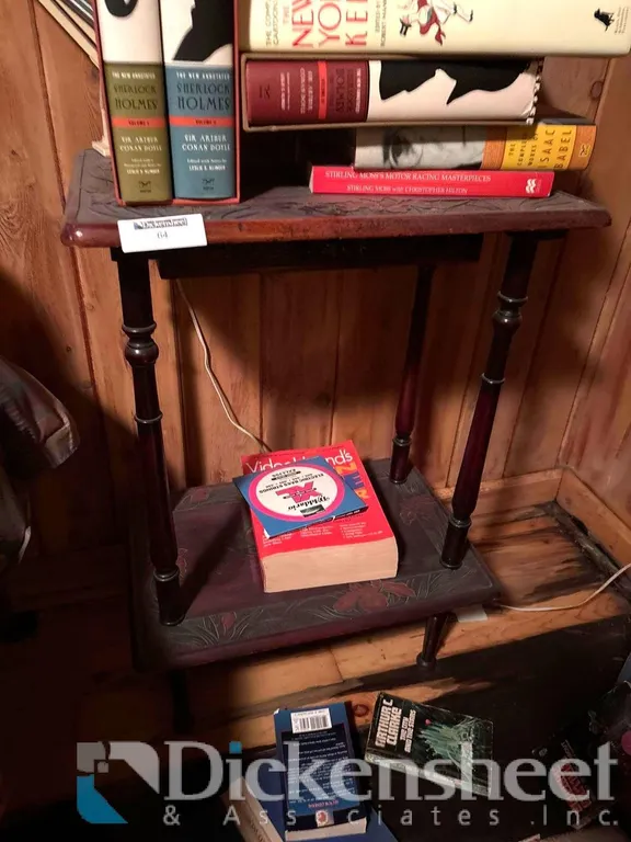 WOOD SIDE TABLE WITH BOOKS