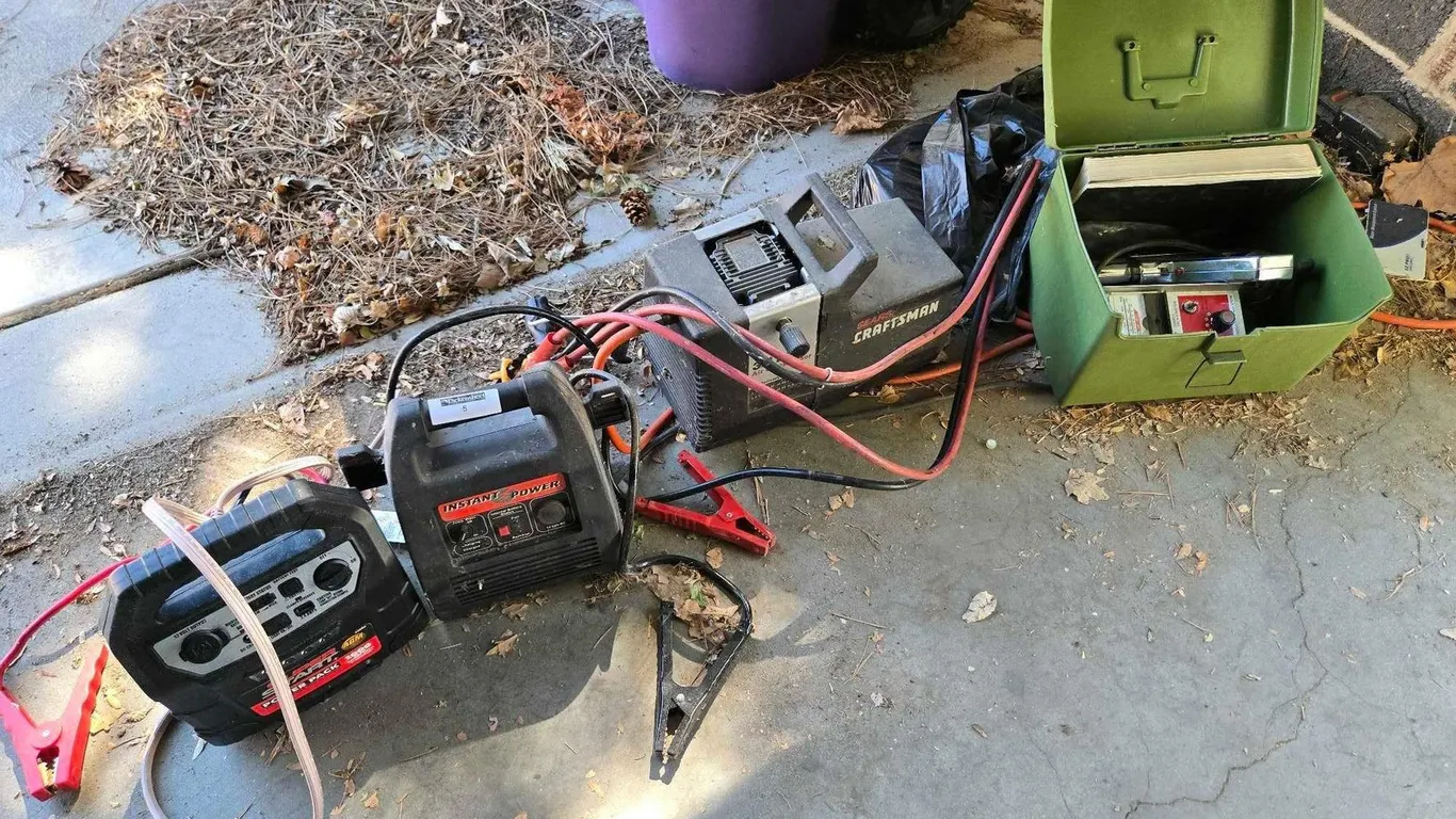 BATTERY CHARGERS AND JUMP START EQUIPMENT