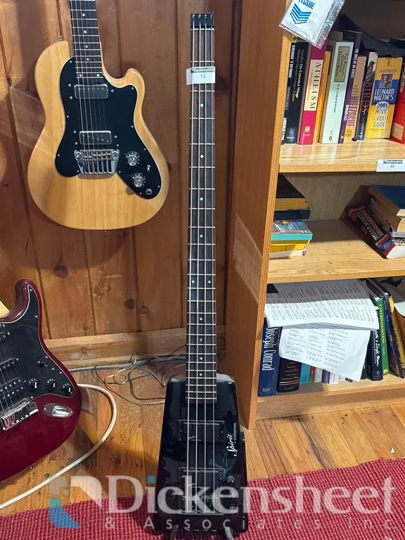 SPIRIT BY STEINBERGER XZ-2 ELECTRIC BASS GUITAR