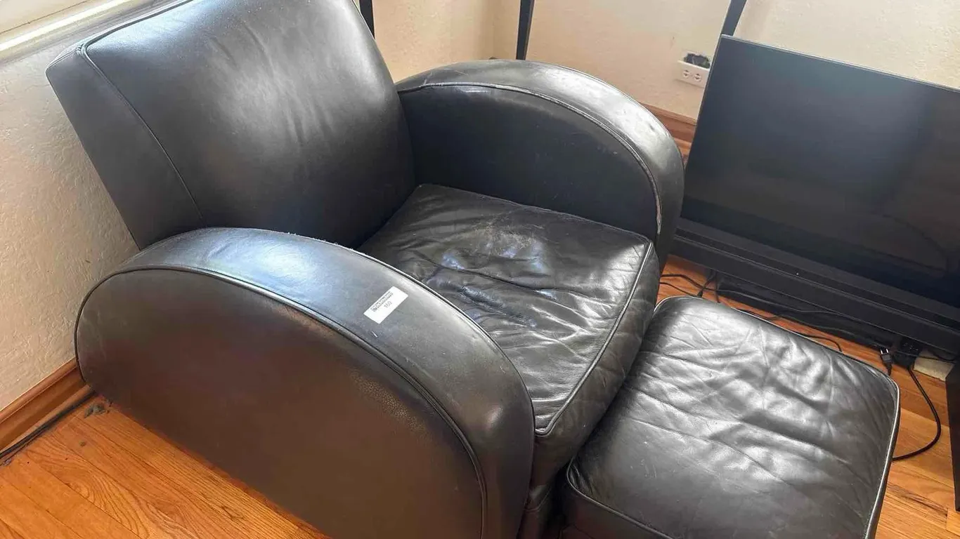 ROOM & BOARD LEATHER CHAIR WITH OTTOMAN