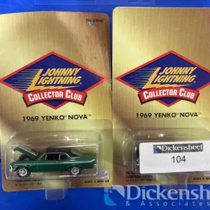 (2) JOHNNY LIGHTNING CAR LOT