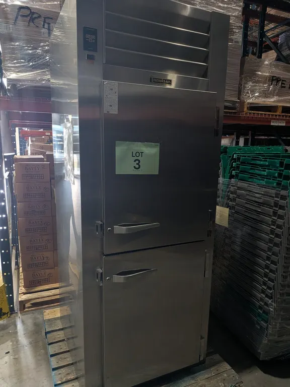 Reach-In Heated Holding Cabinet