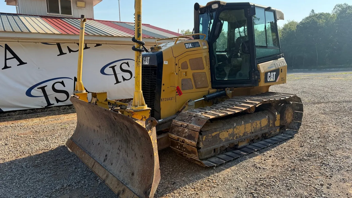 Caterpillar D5K2 LGP Dozer
