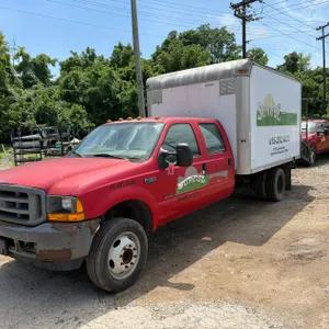 2001 Ford F450 Super Duty Box Truck
