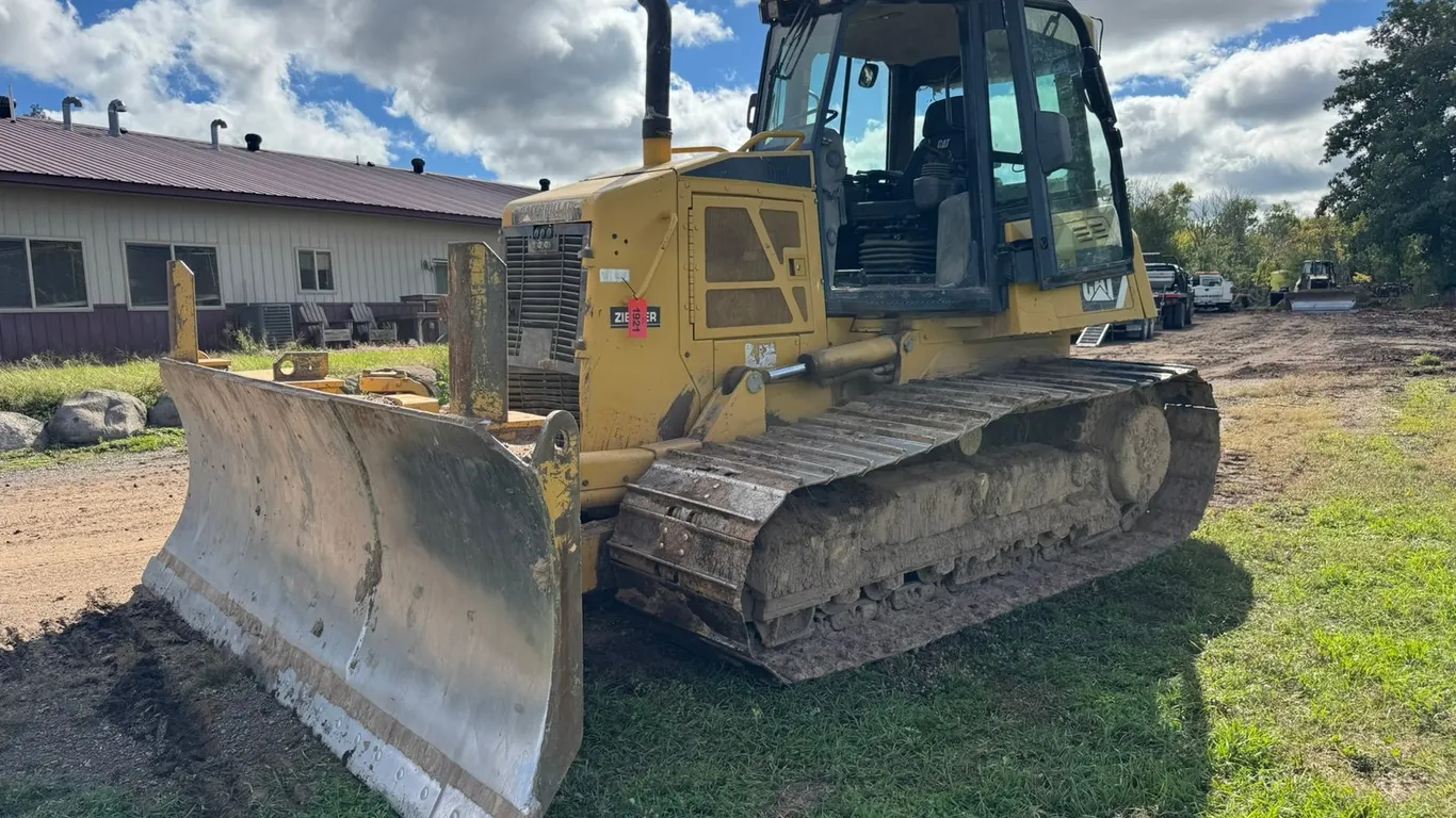 Caterpillar D6K LGP Dozer