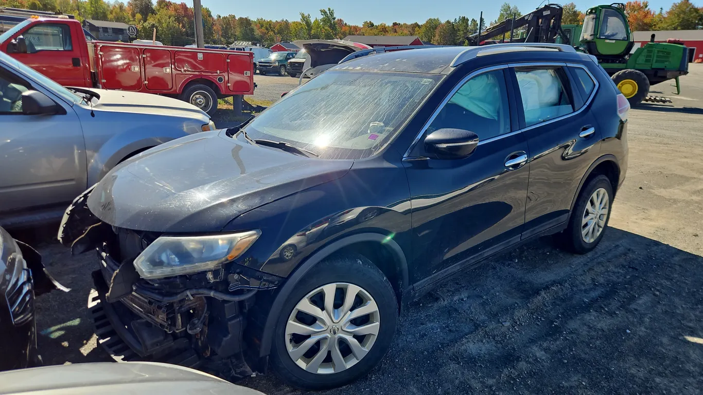 2015 Nissan Rogue S 4dr Crossover