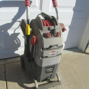 Briggs & Stratton 1700 PSI Pressure Washer