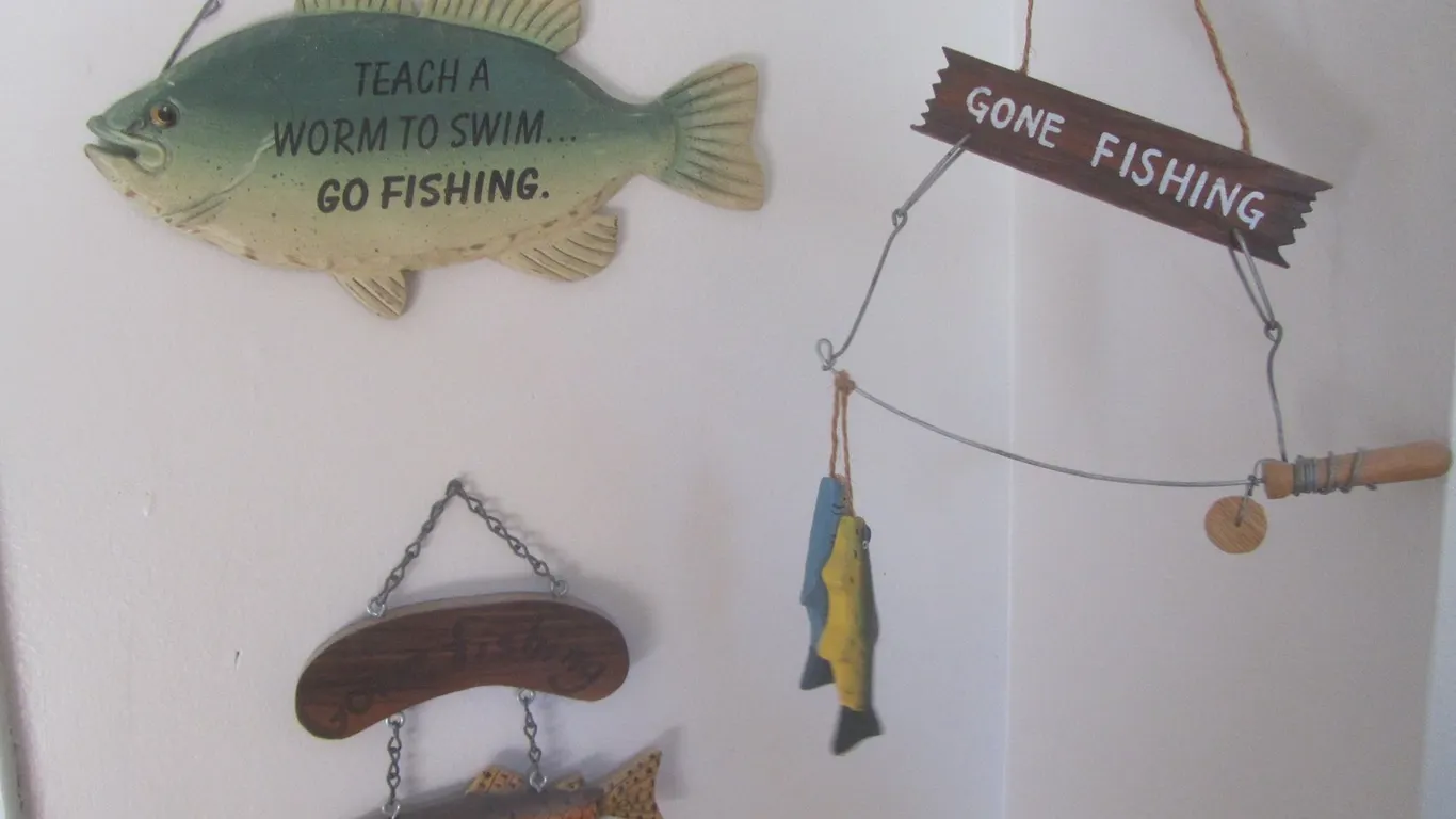 (3) Fishing Themed Wall Hangings