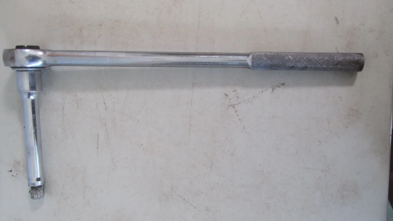 Craftsman 3/4" Drive Ratchet Wrench W/Extension