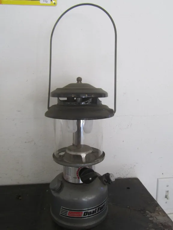 Coleman Dual Fuel 2-Mantle Lantern
