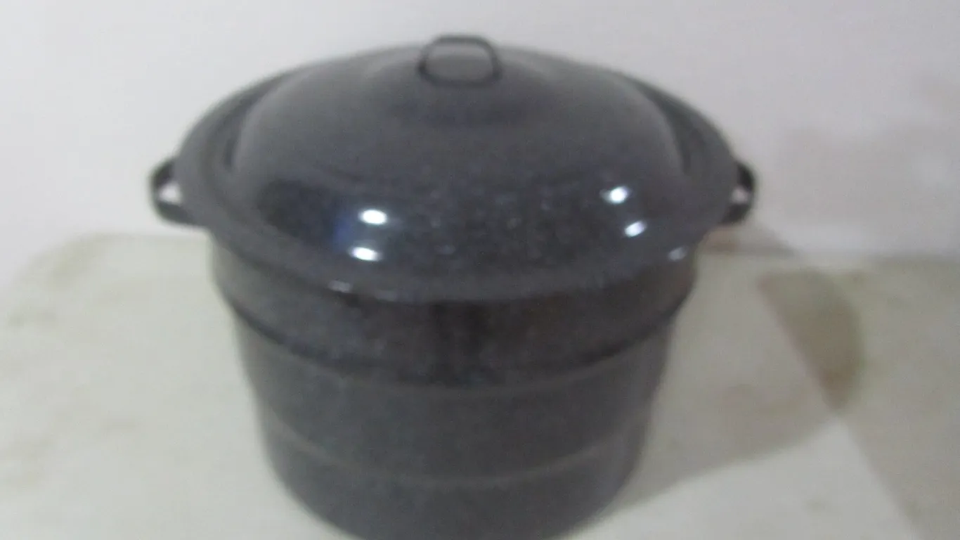 Porcelain Enamel Canning Pot
