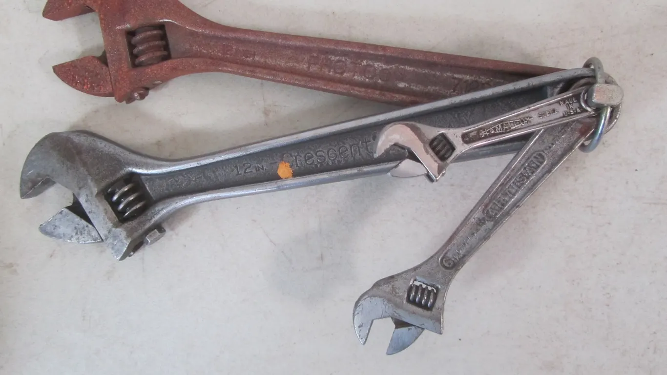 (4) Adjustable Wrenches