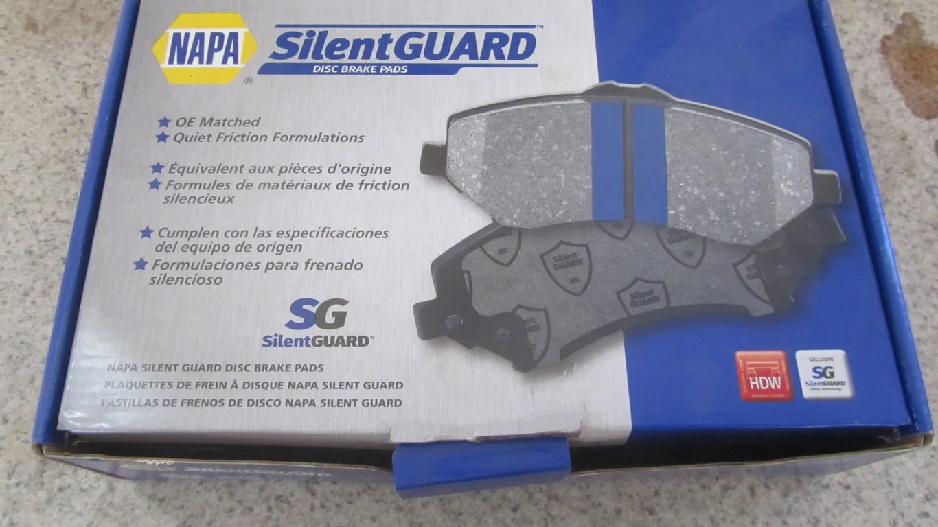 NAPA Silent Guard Disc Brake Pads Set