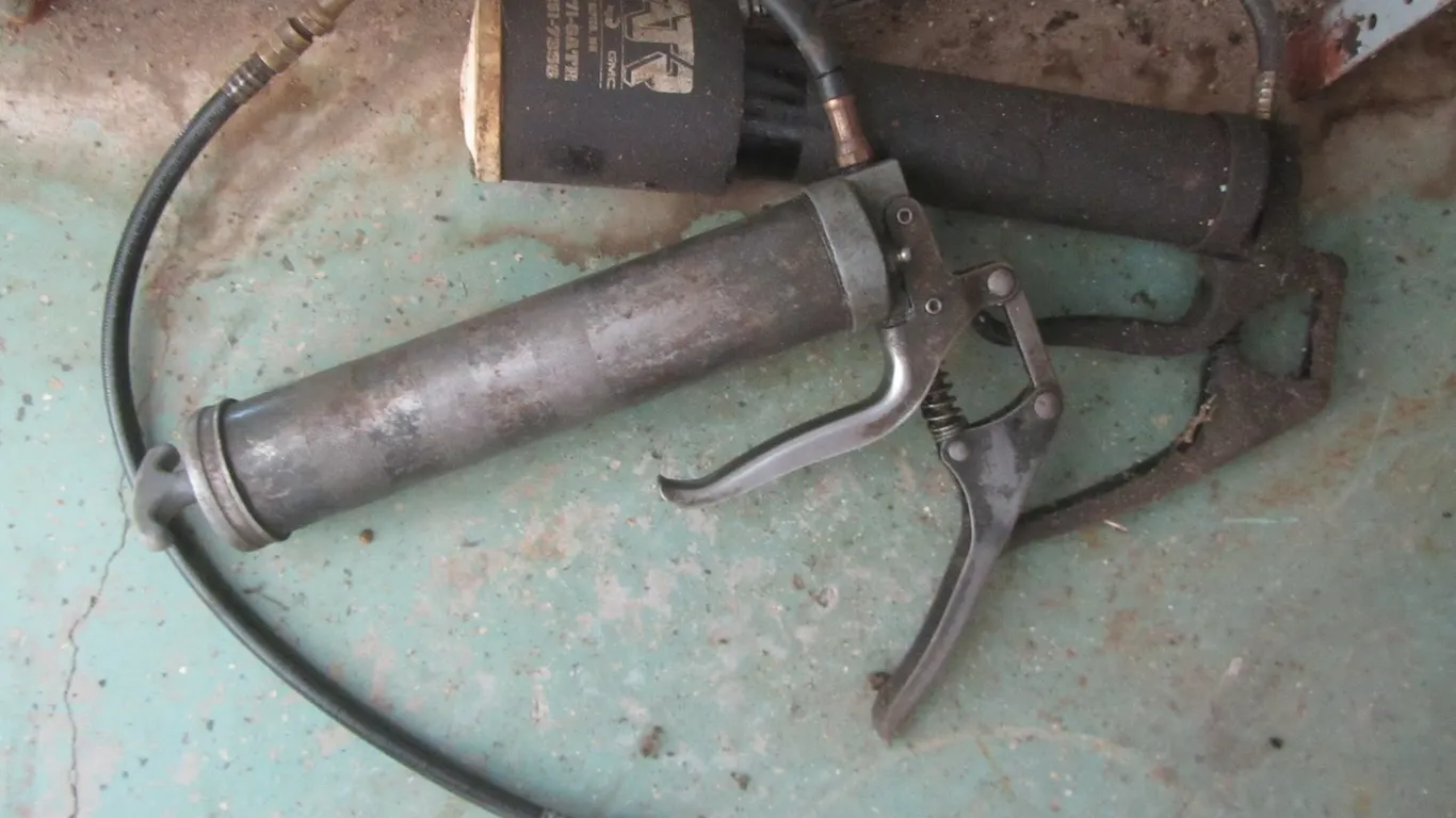 (2) Grease Guns