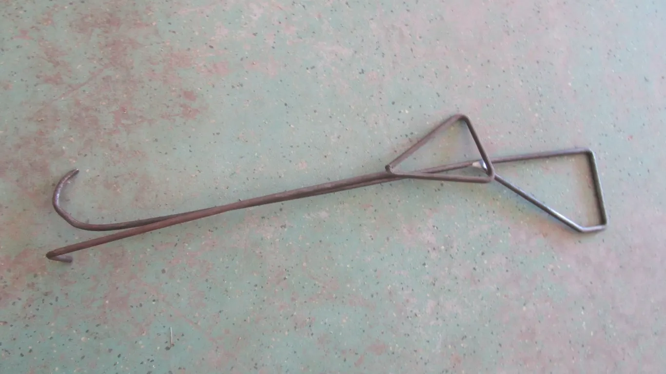 (2) Steel Hooks
